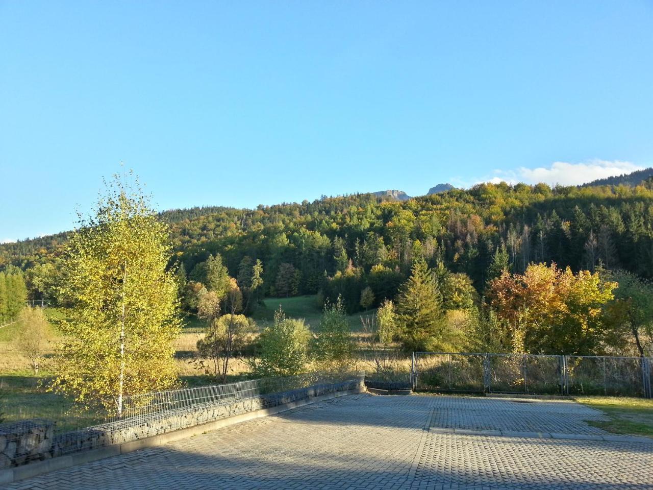 Akra Apartment